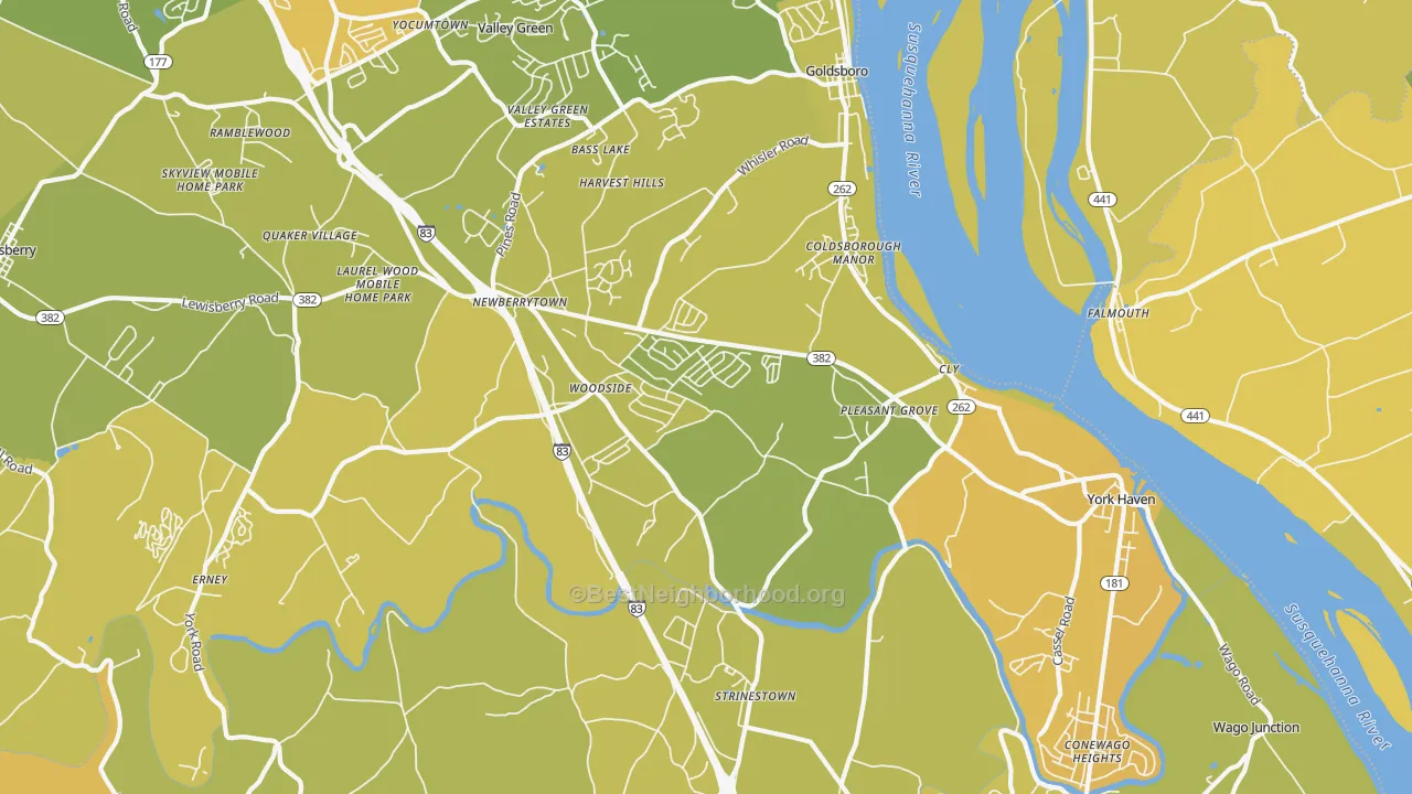 Map of the best neighborhoods in the 17370 area, with better matches in green and worse matches in red