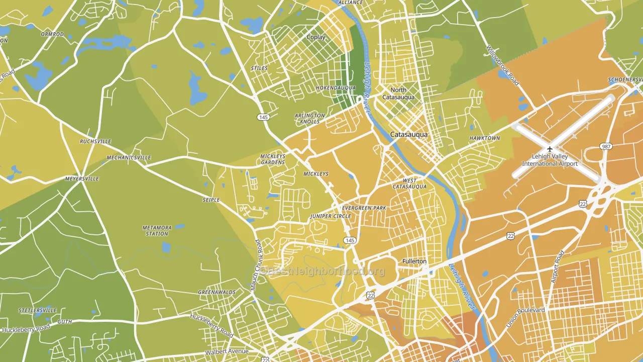 Map of the best neighborhoods in the 18052 area, with better matches in green and worse matches in red