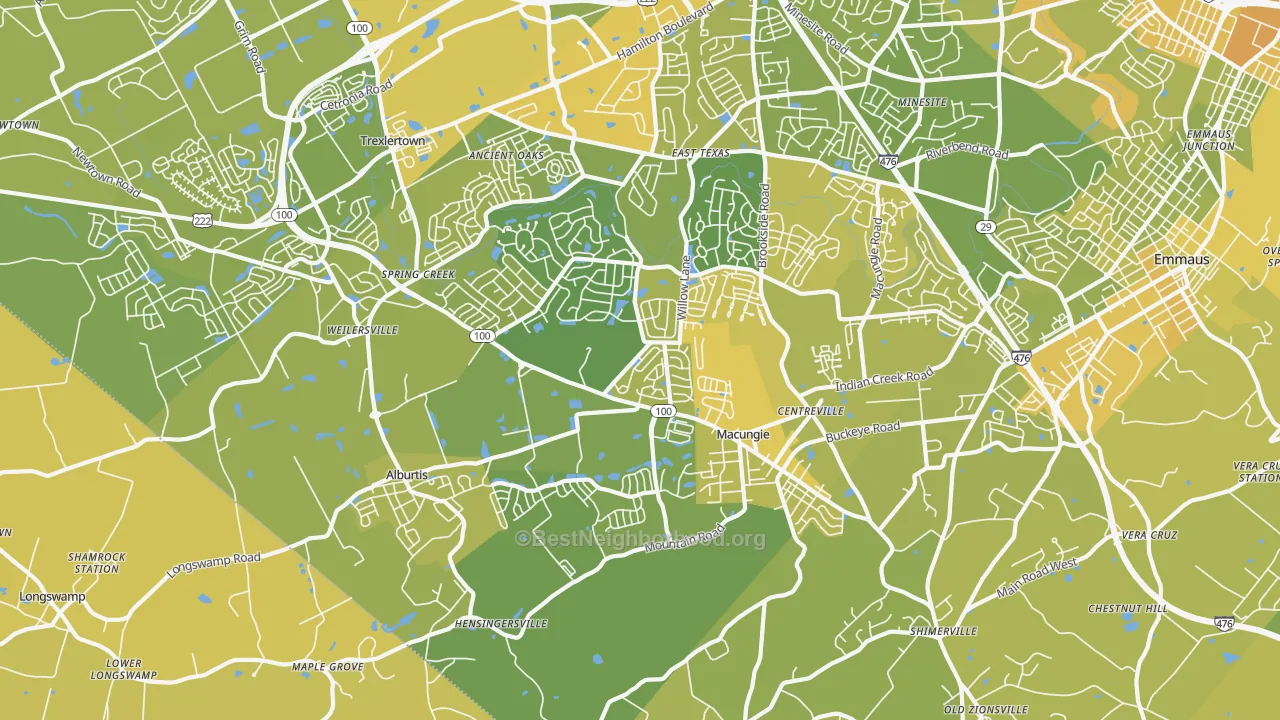 Map of the best neighborhoods in the 18062 area, with better matches in green and worse matches in red