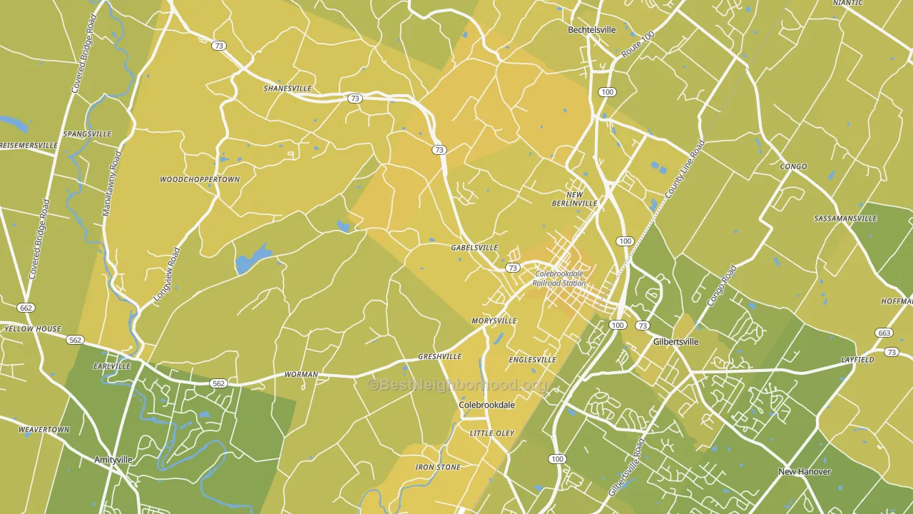 Map of the best neighborhoods in the 19512 area, with better matches in green and worse matches in red