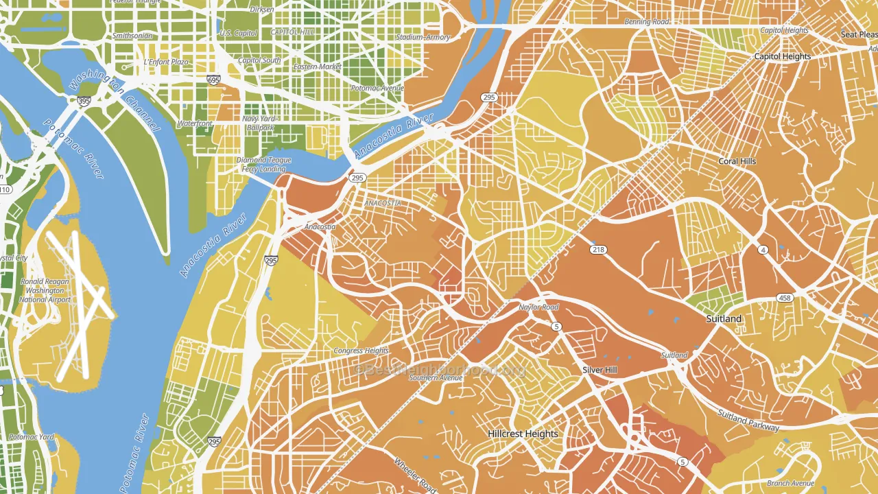 Map of the best neighborhoods in the 20020 area, with better matches in green and worse matches in red
