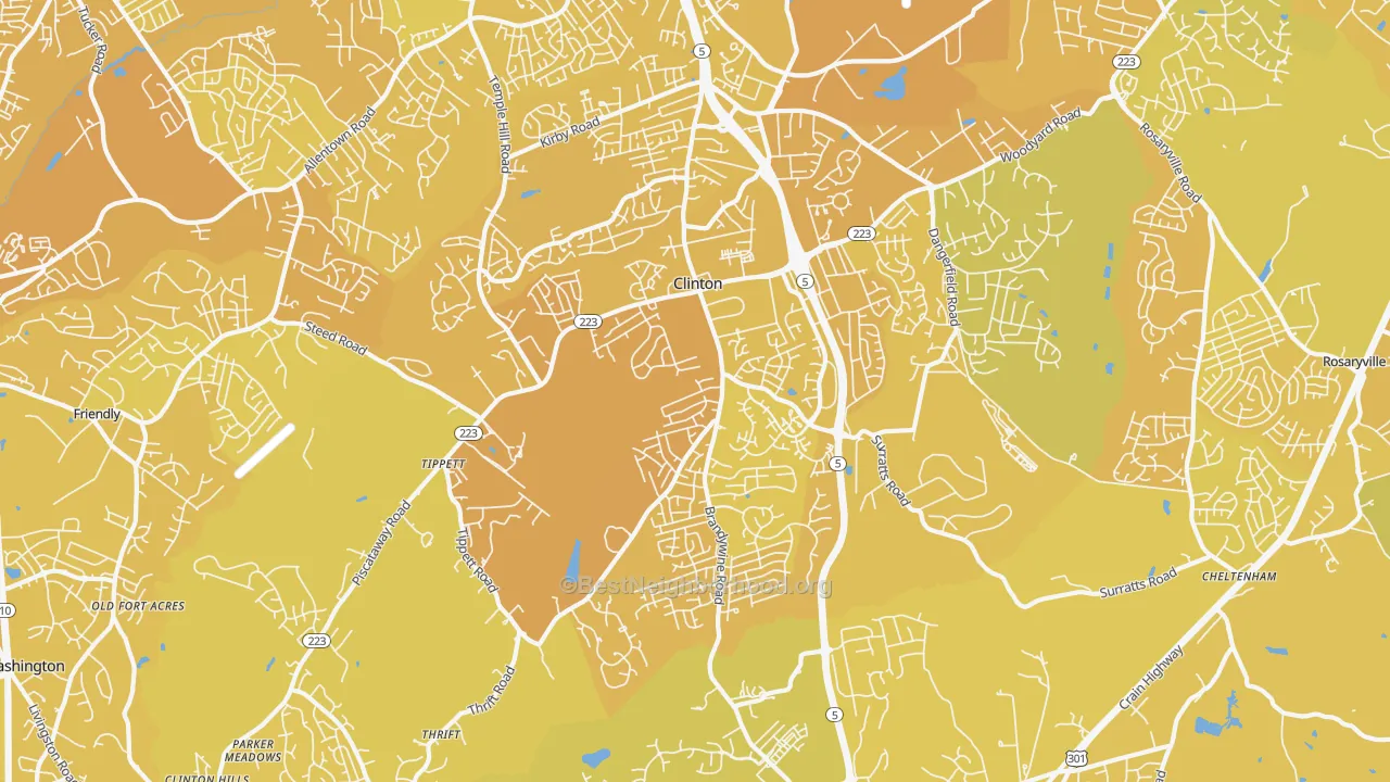Map of the best neighborhoods in the 20735 area, with better matches in green and worse matches in red