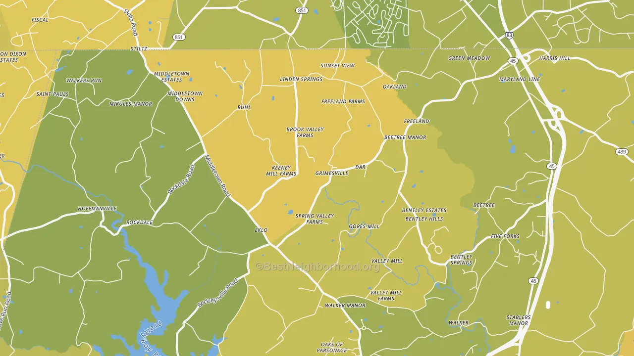 Map of the best neighborhoods in the 21053 area, with better matches in green and worse matches in red