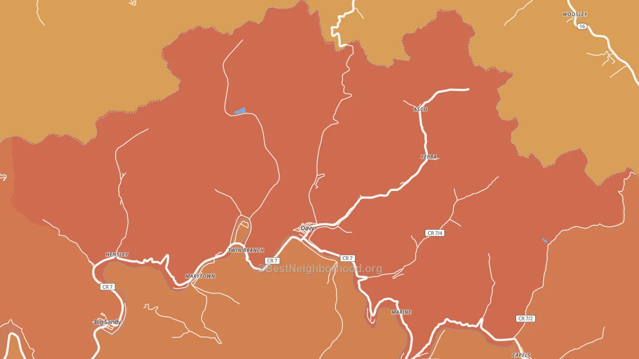 Map of the best neighborhoods in the 24828 area, with better matches in green and worse matches in red