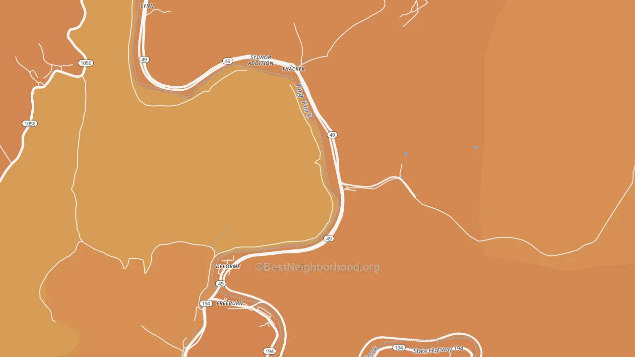 Map of the best neighborhoods in the 25672 area, with better matches in green and worse matches in red