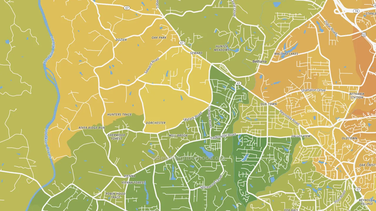 Map of the best neighborhoods in the 27040 area, with better matches in green and worse matches in red