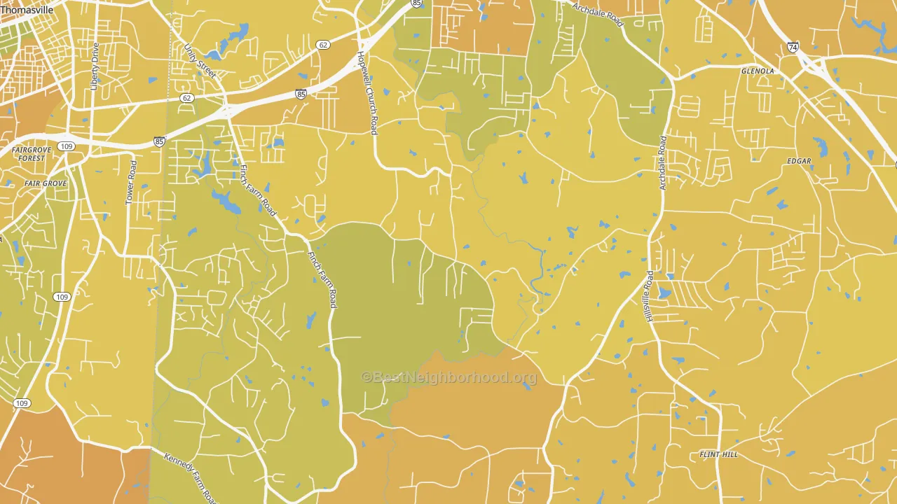 Map of the best neighborhoods in the 27370 area, with better matches in green and worse matches in red