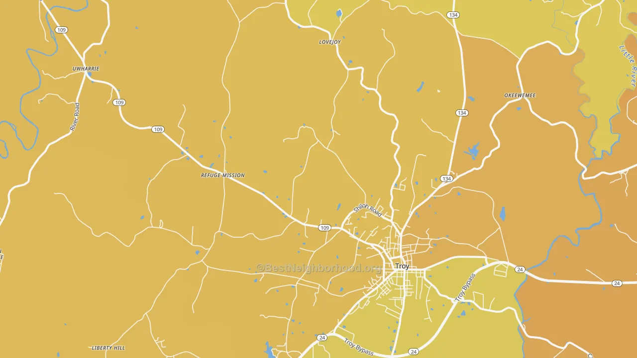 Map of the best neighborhoods in the 27371 area, with better matches in green and worse matches in red