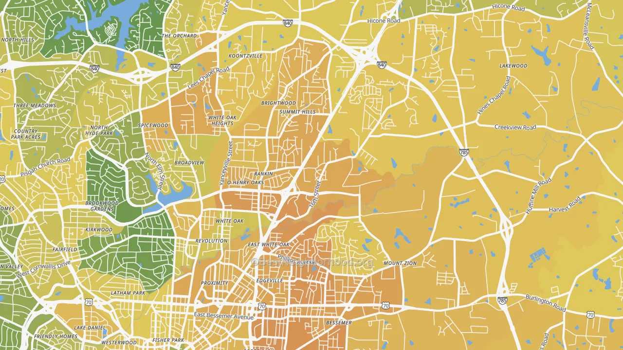 Map of the best neighborhoods in the 27405 area, with better matches in green and worse matches in red