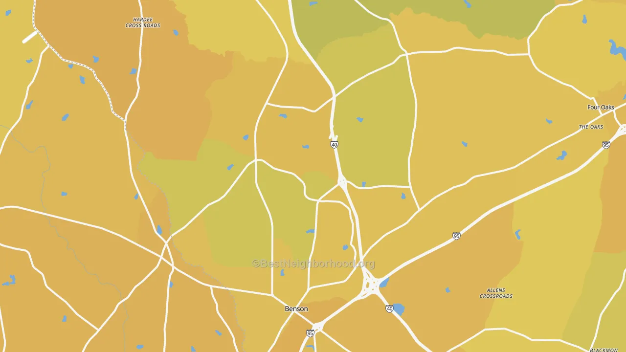 Map of the best neighborhoods in the 27504 area, with better matches in green and worse matches in red
