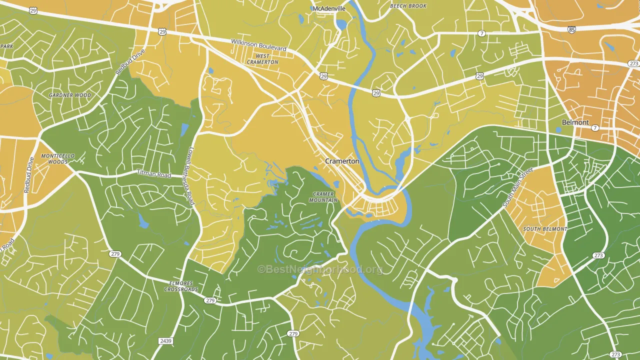 Map of the best neighborhoods in the 28032 area, with better matches in green and worse matches in red