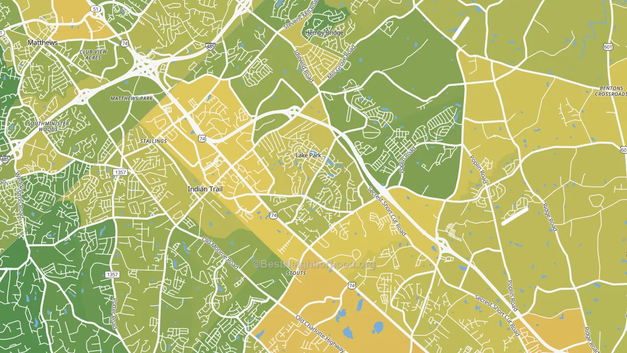 Map of the best neighborhoods in the 28079 area, with better matches in green and worse matches in red