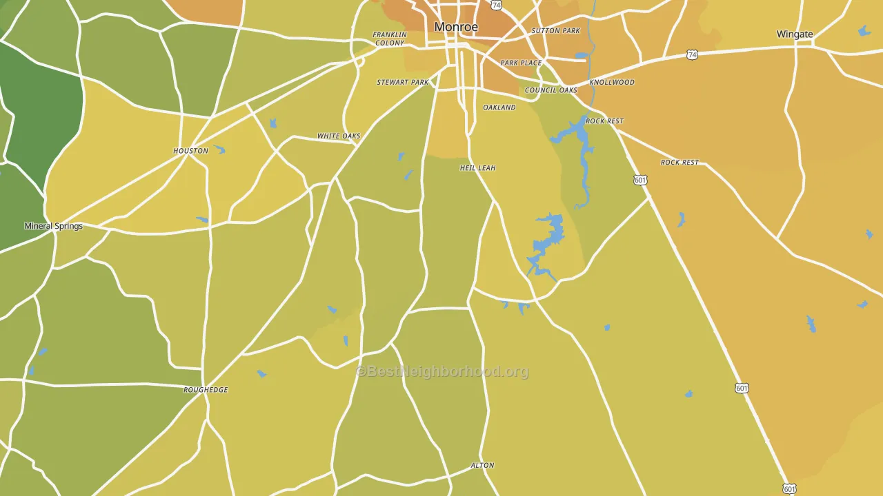 Map of the best neighborhoods in the 28112 area, with better matches in green and worse matches in red