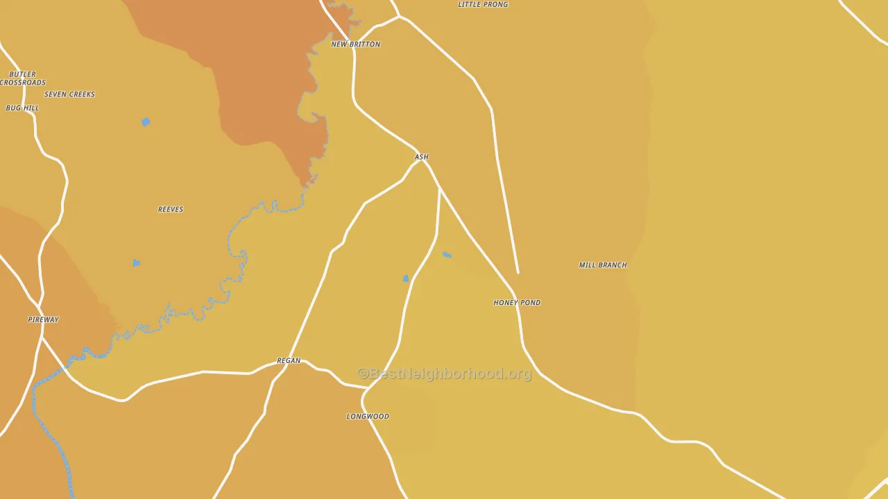 Map of the best neighborhoods in the 28420 area, with better matches in green and worse matches in red