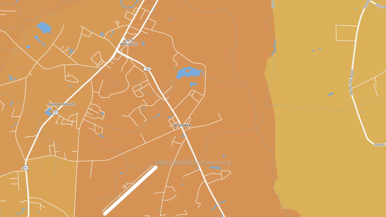 Map of the best neighborhoods in the 28424 area, with better matches in green and worse matches in red
