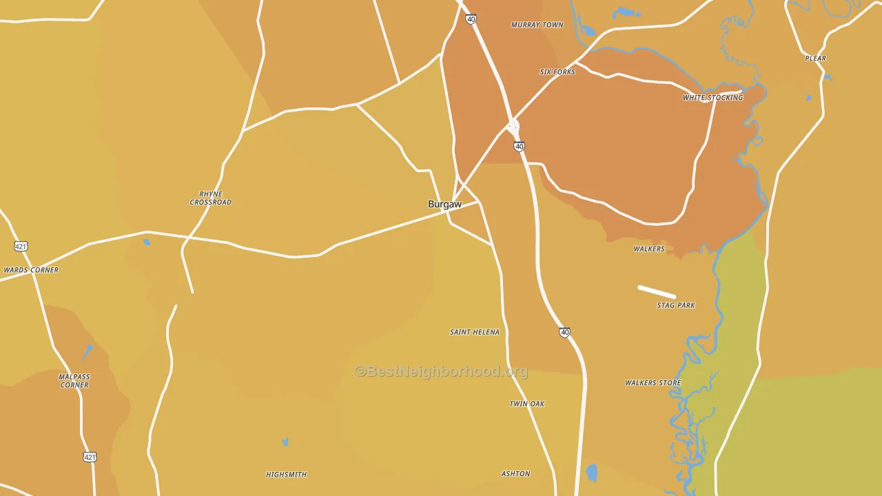 Map of the best neighborhoods in the 28425 area, with better matches in green and worse matches in red