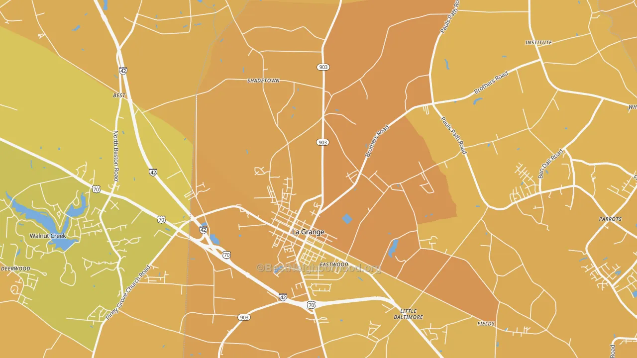 Map of the best neighborhoods in the 28551 area, with better matches in green and worse matches in red