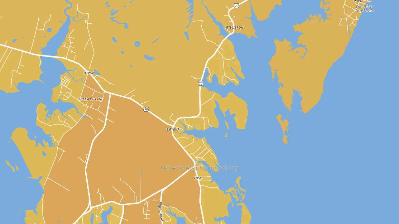 Map of the best neighborhoods in the 28579 area, with better matches in green and worse matches in red