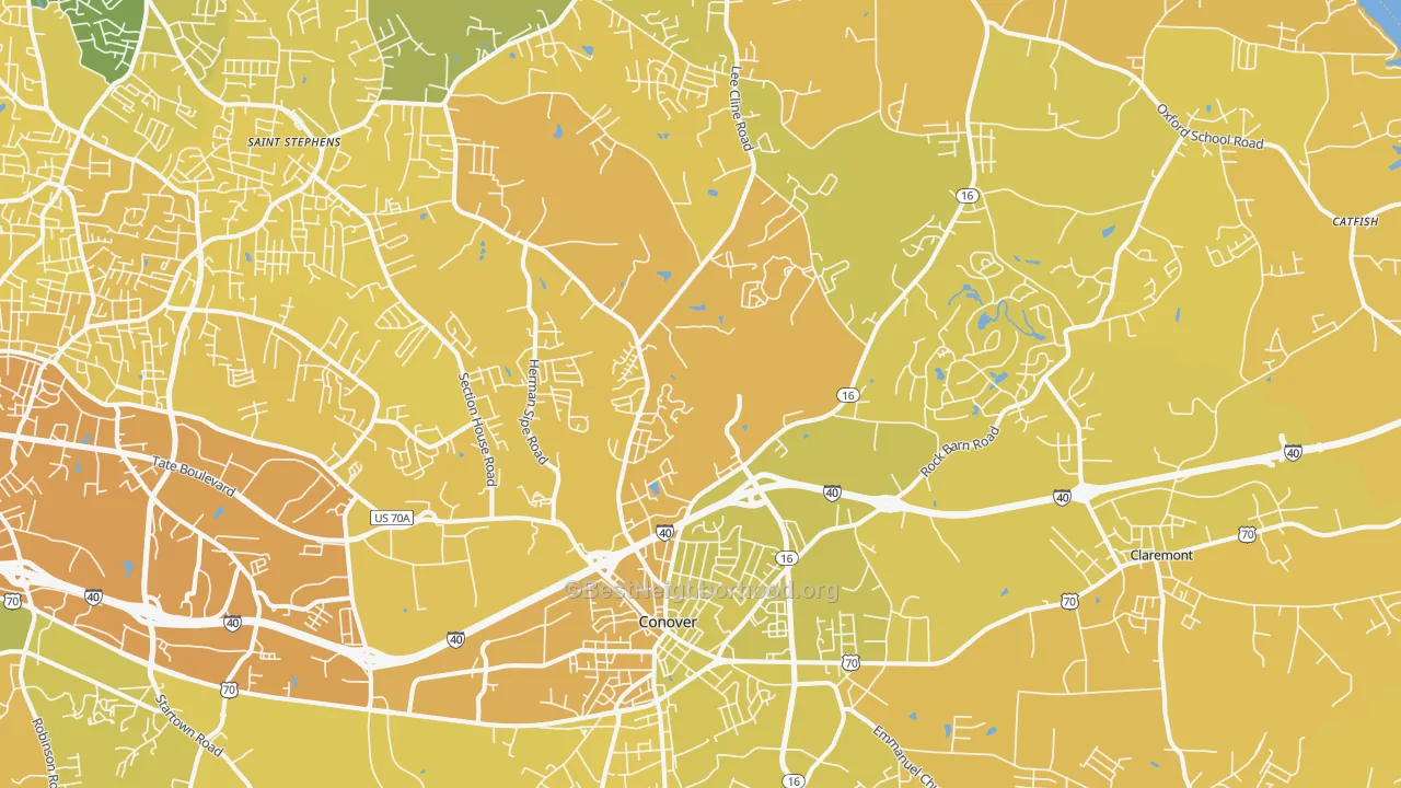 Map of the best neighborhoods in the 28613 area, with better matches in green and worse matches in red