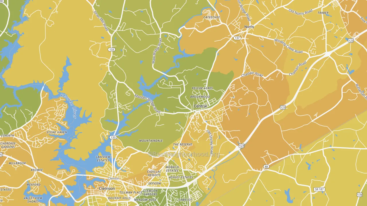 Map of the best neighborhoods in the 29630 area, with better matches in green and worse matches in red