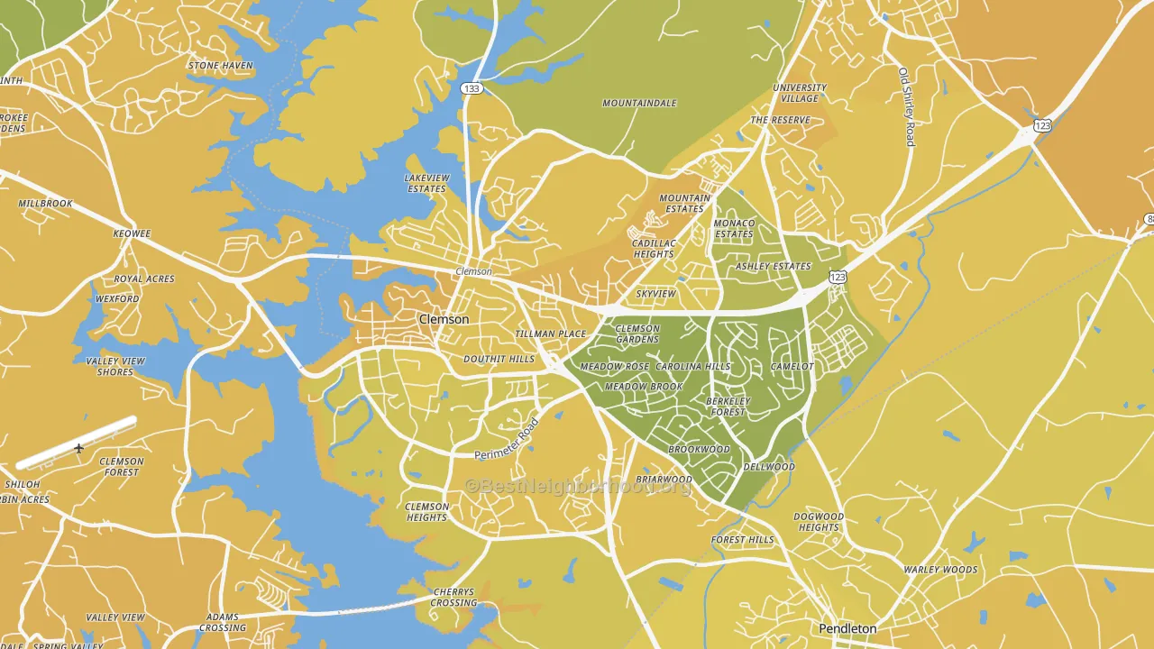 Map of the best neighborhoods in the 29631 area, with better matches in green and worse matches in red