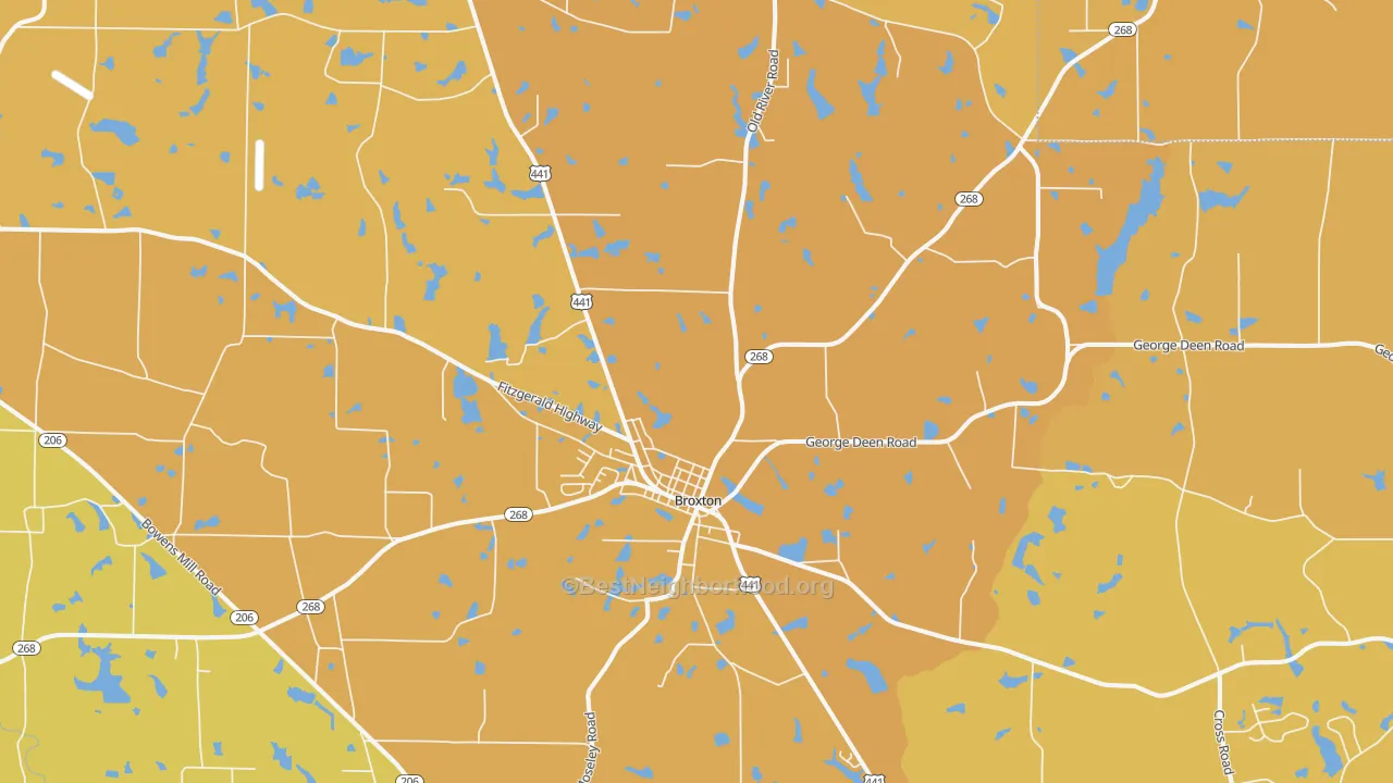 Map of the best neighborhoods in the 31519 area, with better matches in green and worse matches in red