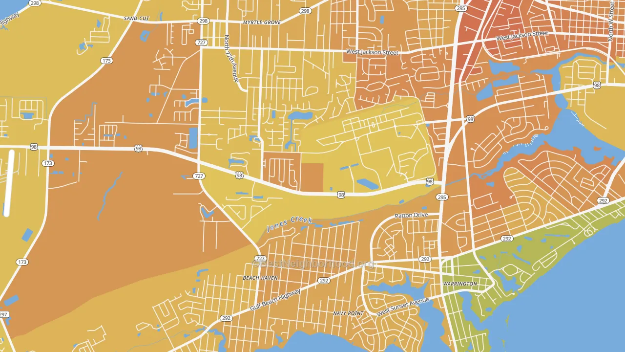 Map of the best neighborhoods in the 32512 area, with better matches in green and worse matches in red