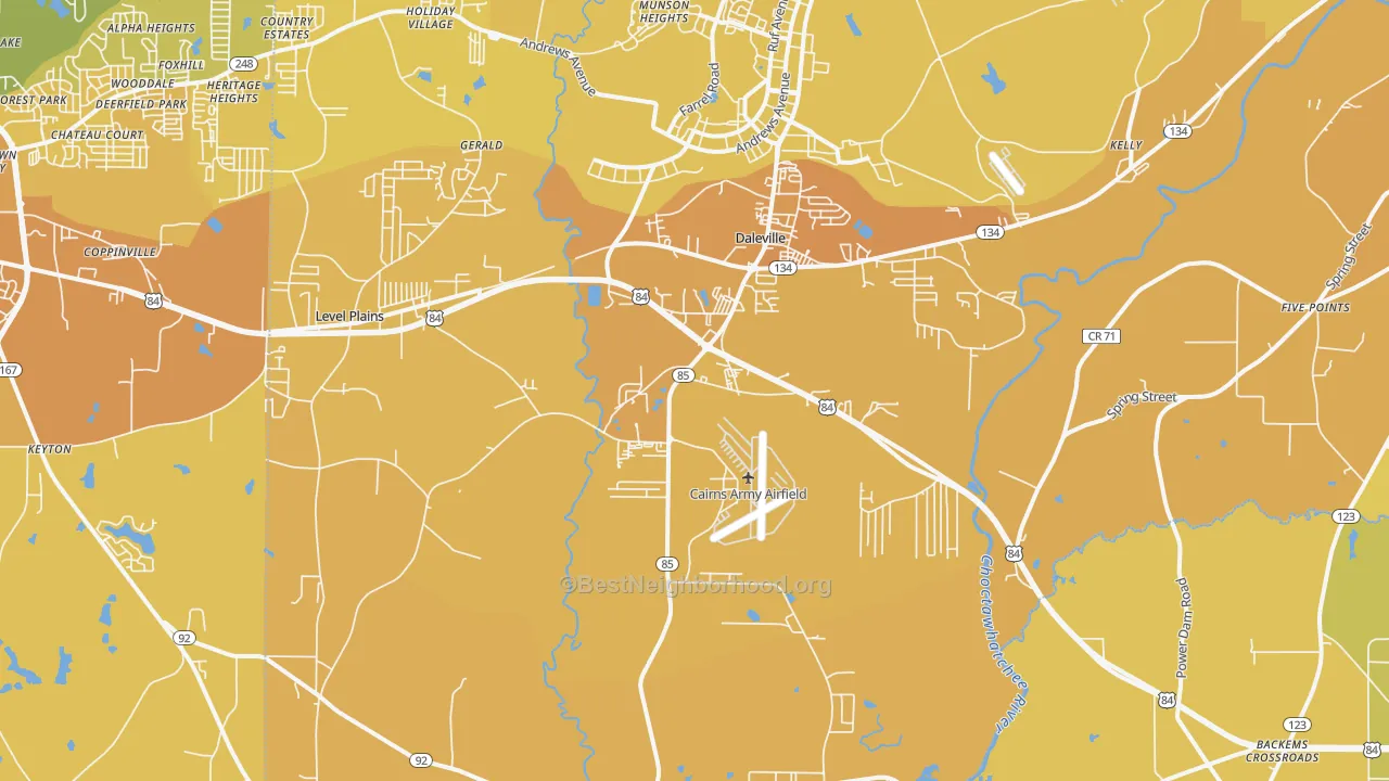 Map of the best neighborhoods in the 36322 area, with better matches in green and worse matches in red