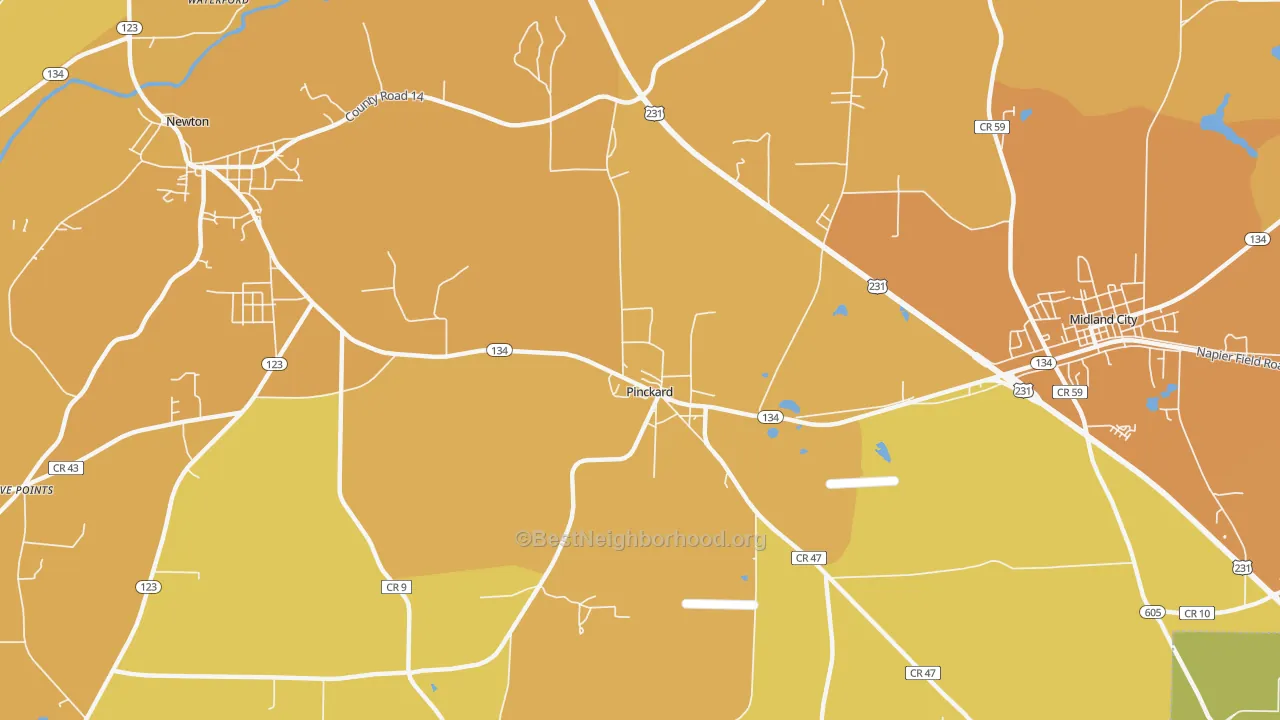 Map of the best neighborhoods in the 36371 area, with better matches in green and worse matches in red