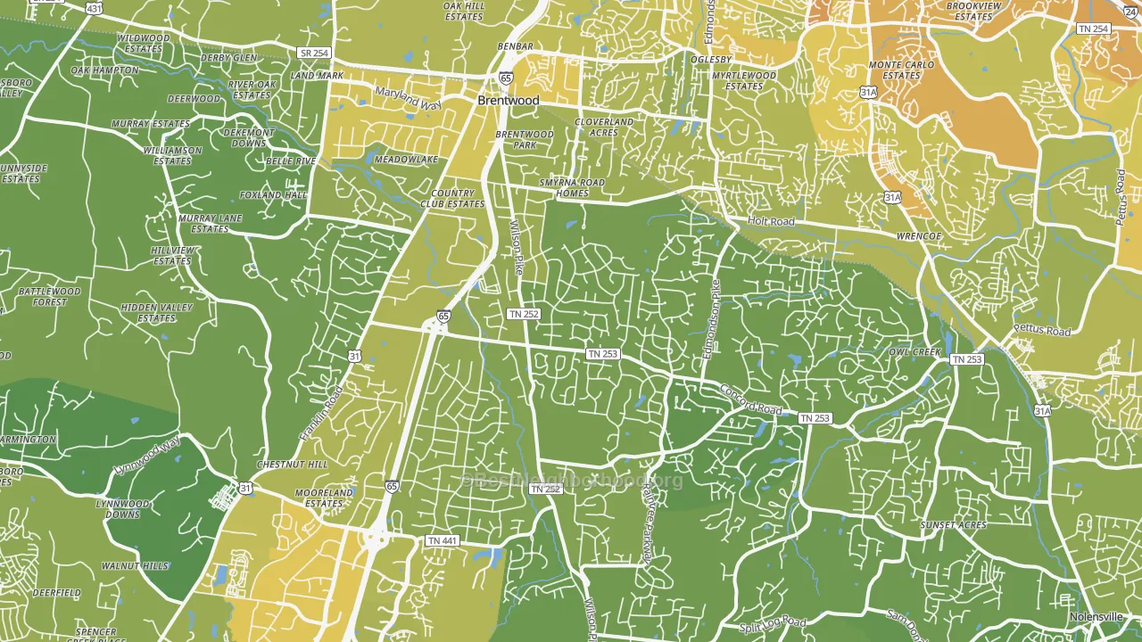 Map of the best neighborhoods in the 37027 area, with better matches in green and worse matches in red