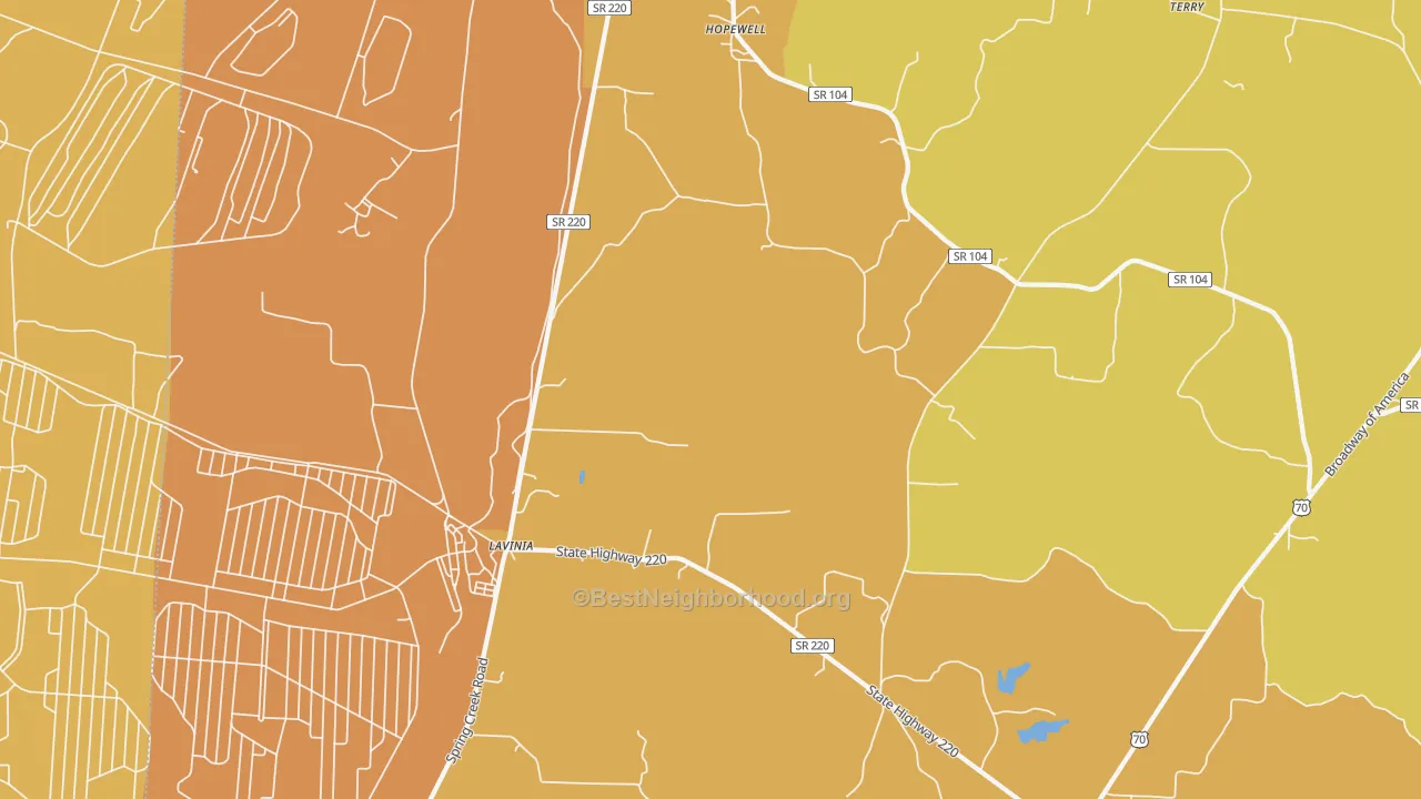 Map of the best neighborhoods in the 38348 area, with better matches in green and worse matches in red