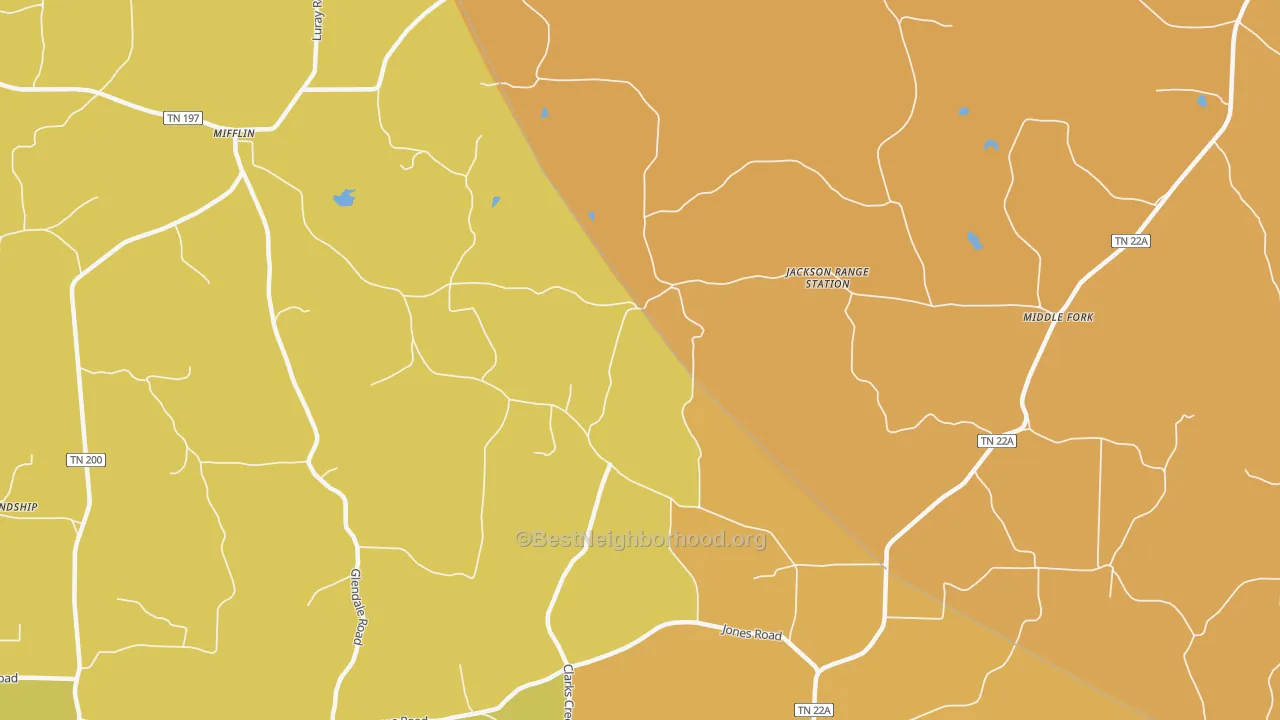 Map of the best neighborhoods in the 38352 area, with better matches in green and worse matches in red