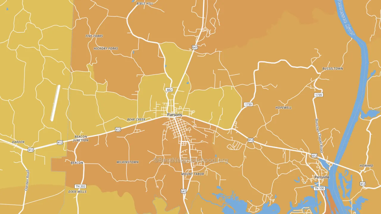Map of the best neighborhoods in the 38363 area, with better matches in green and worse matches in red