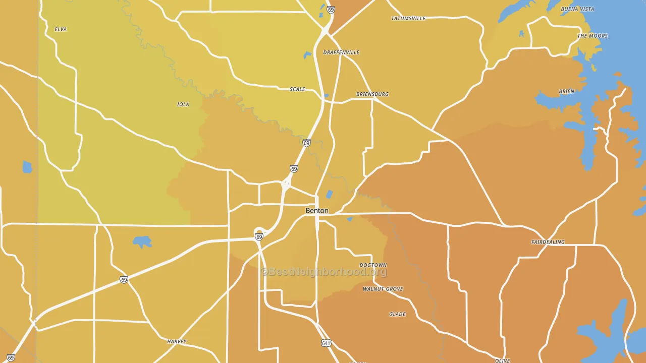 Map of the best neighborhoods in the 42025 area, with better matches in green and worse matches in red