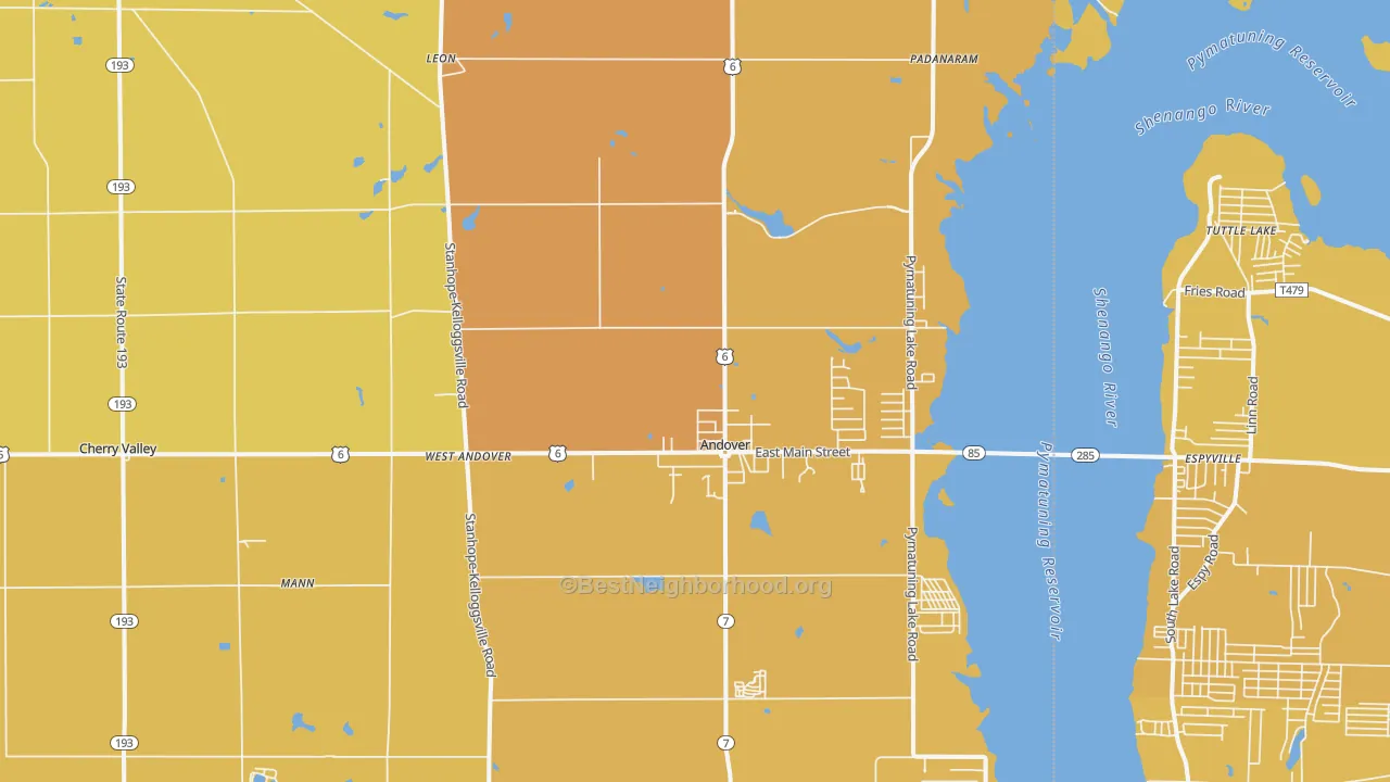 Map of the best neighborhoods in the 44003 area, with better matches in green and worse matches in red