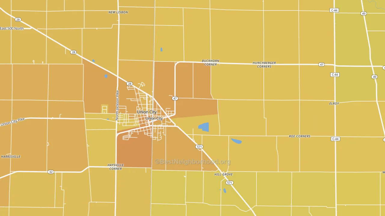 Map of the best neighborhoods in the 45390 area, with better matches in green and worse matches in red