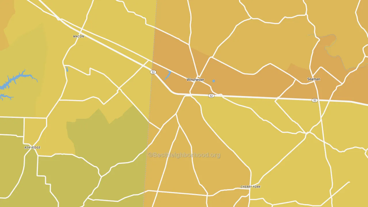Map of the best neighborhoods in the 45697 area, with better matches in green and worse matches in red