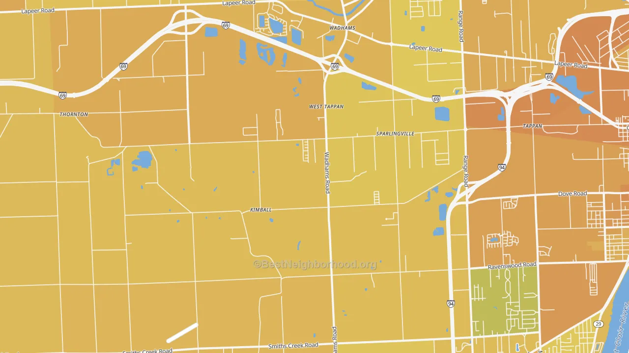 Map of the best neighborhoods in the 48074 area, with better matches in green and worse matches in red