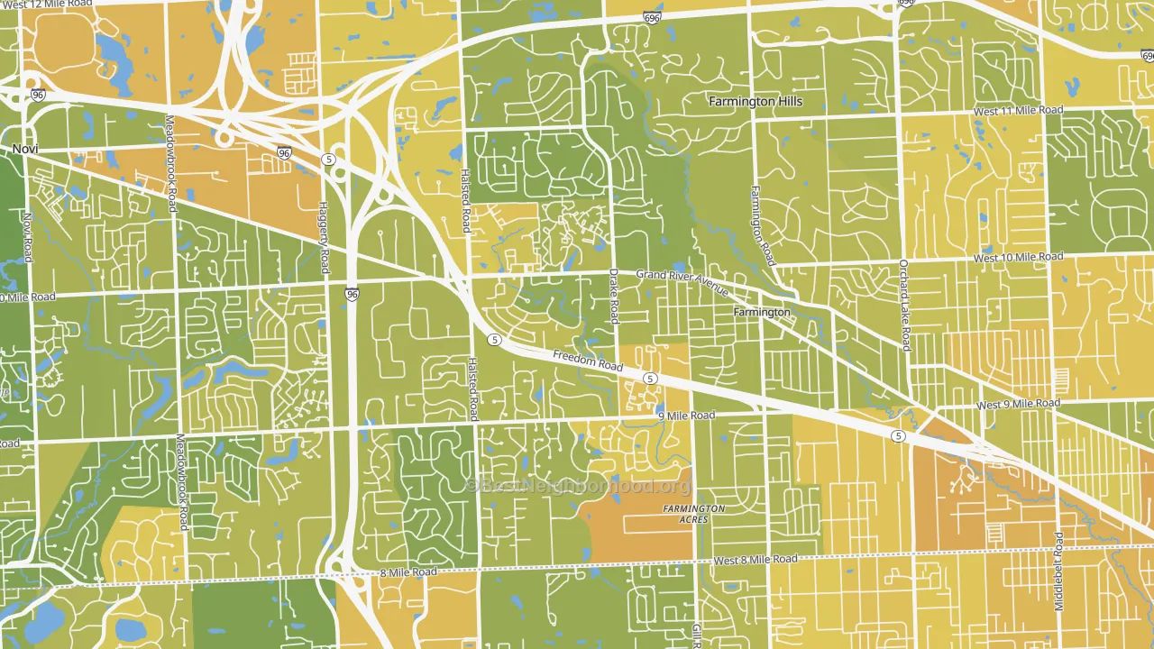 Map of the best neighborhoods in the 48335 area, with better matches in green and worse matches in red