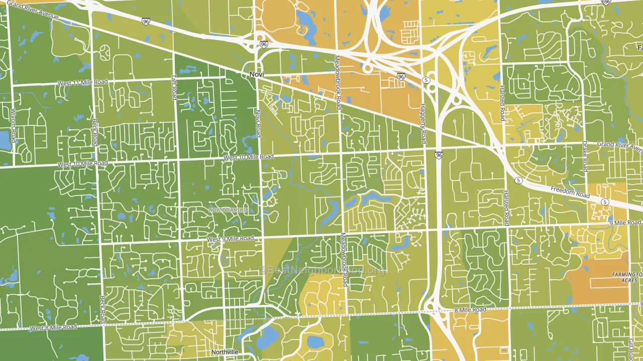 Map of the best neighborhoods in the 48375 area, with better matches in green and worse matches in red