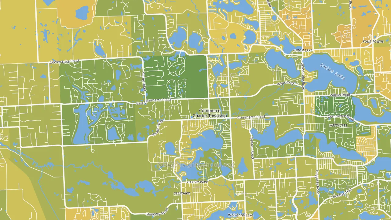 Map of the best neighborhoods in the 48382 area, with better matches in green and worse matches in red
