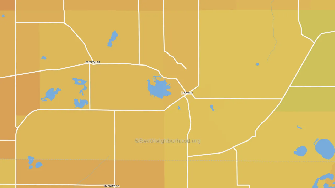 Map of the best neighborhoods in the 49045 area, with better matches in green and worse matches in red
