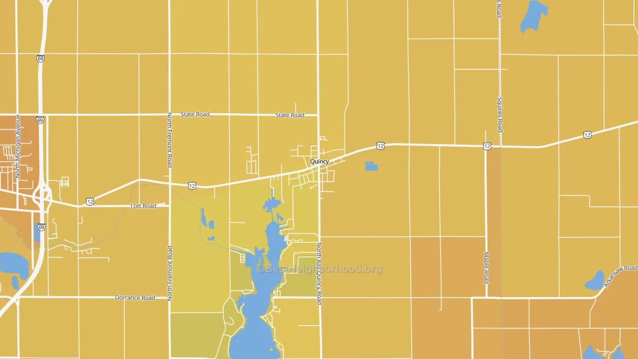Map of the best neighborhoods in the 49082 area, with better matches in green and worse matches in red