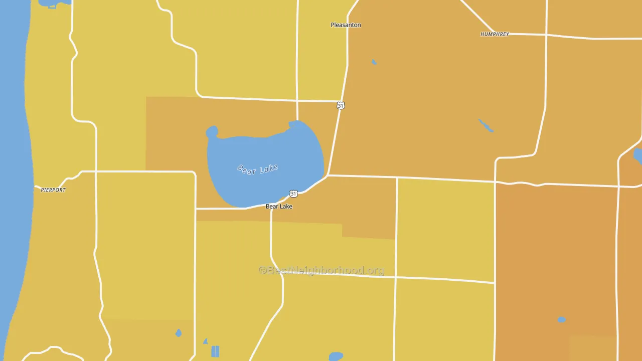Map of the best neighborhoods in the 49614 area, with better matches in green and worse matches in red