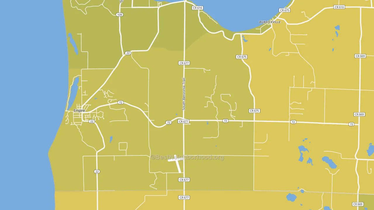 Map of the best neighborhoods in the 49630 area, with better matches in green and worse matches in red