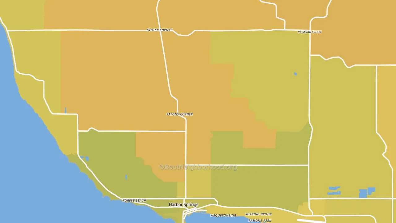 Map of the best neighborhoods in the 49740 area, with better matches in green and worse matches in red