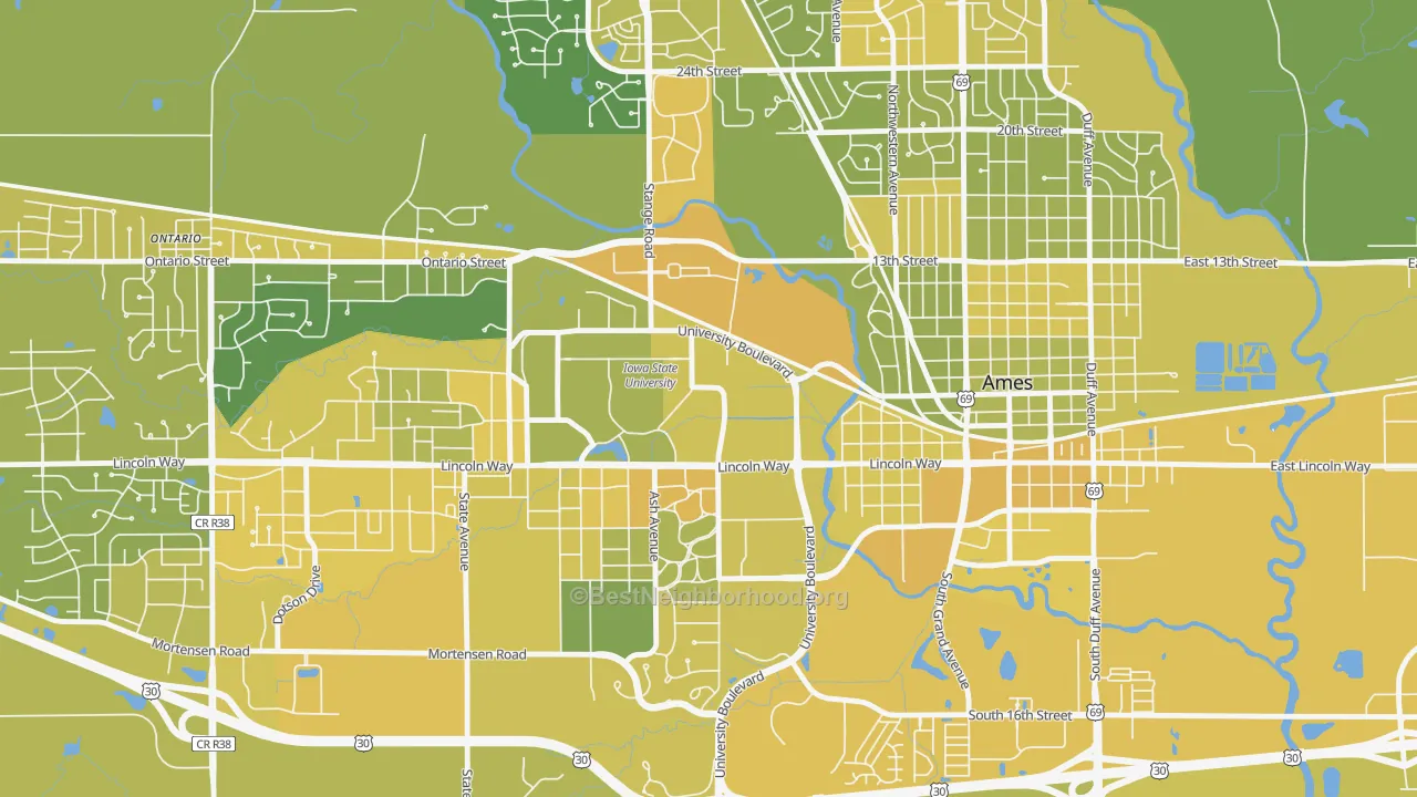 Map of the best neighborhoods in the 50011 area, with better matches in green and worse matches in red