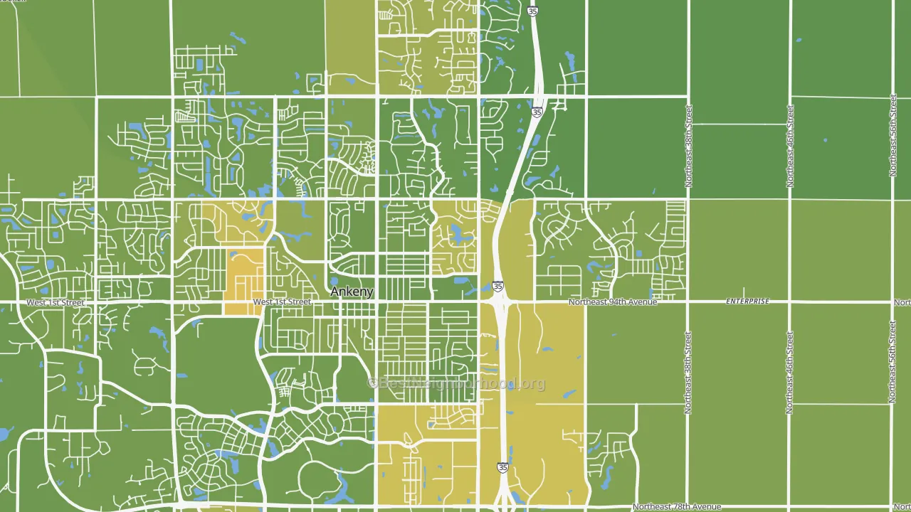 Map of the best neighborhoods in the 50021 area, with better matches in green and worse matches in red