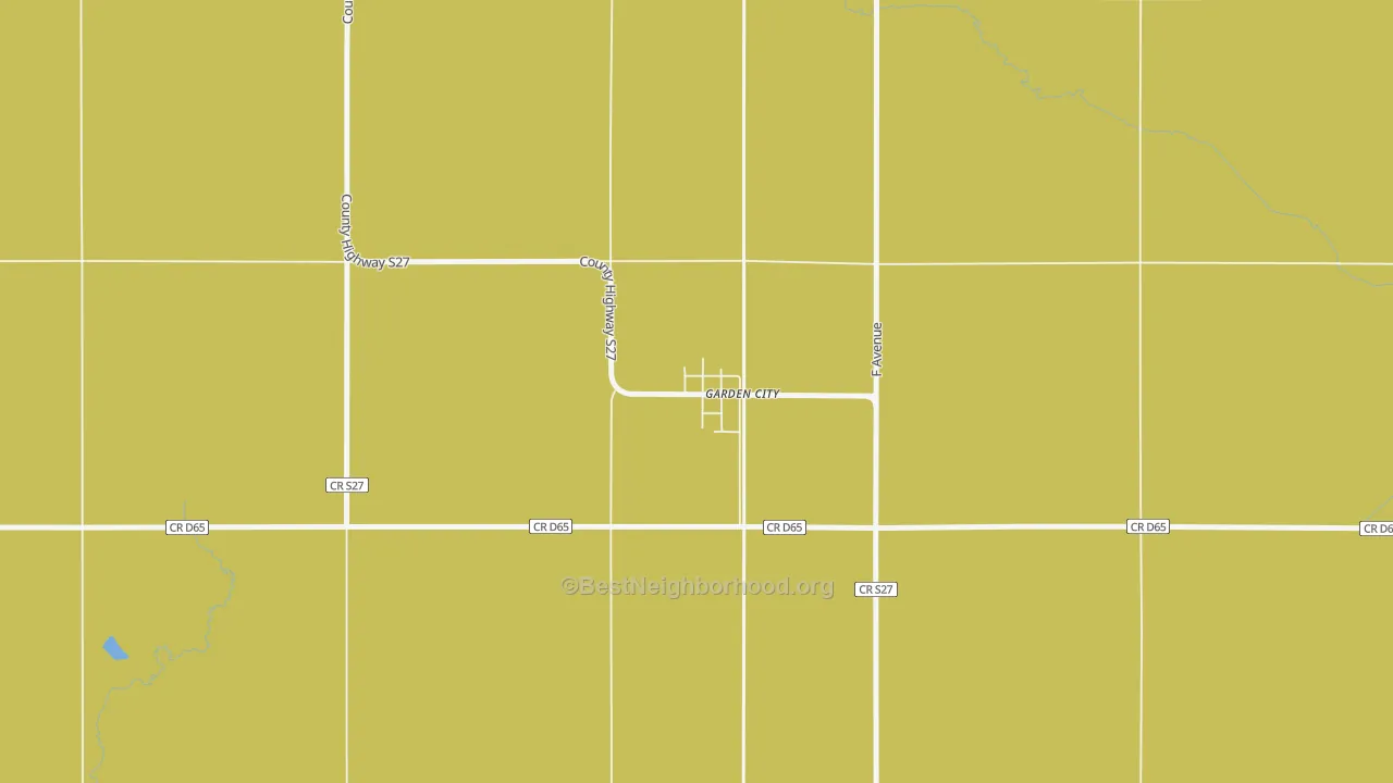 Map of the best neighborhoods in the 50102 area, with better matches in green and worse matches in red