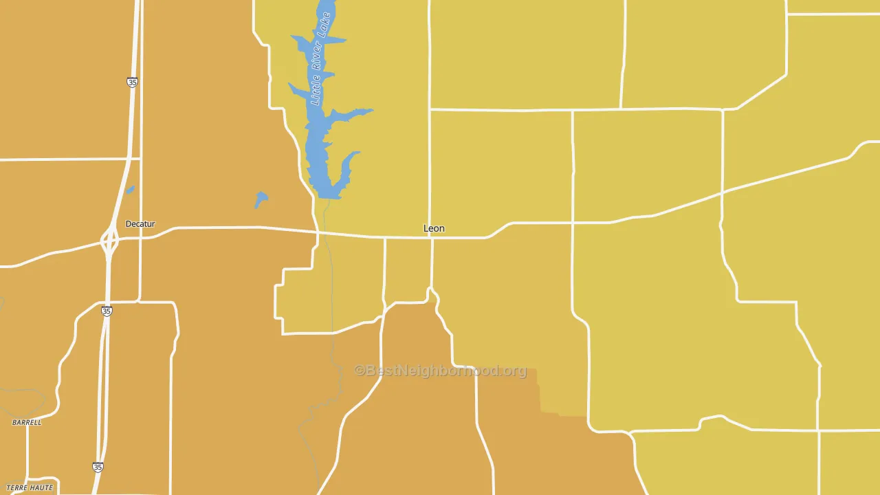 Map of the best neighborhoods in the 50144 area, with better matches in green and worse matches in red
